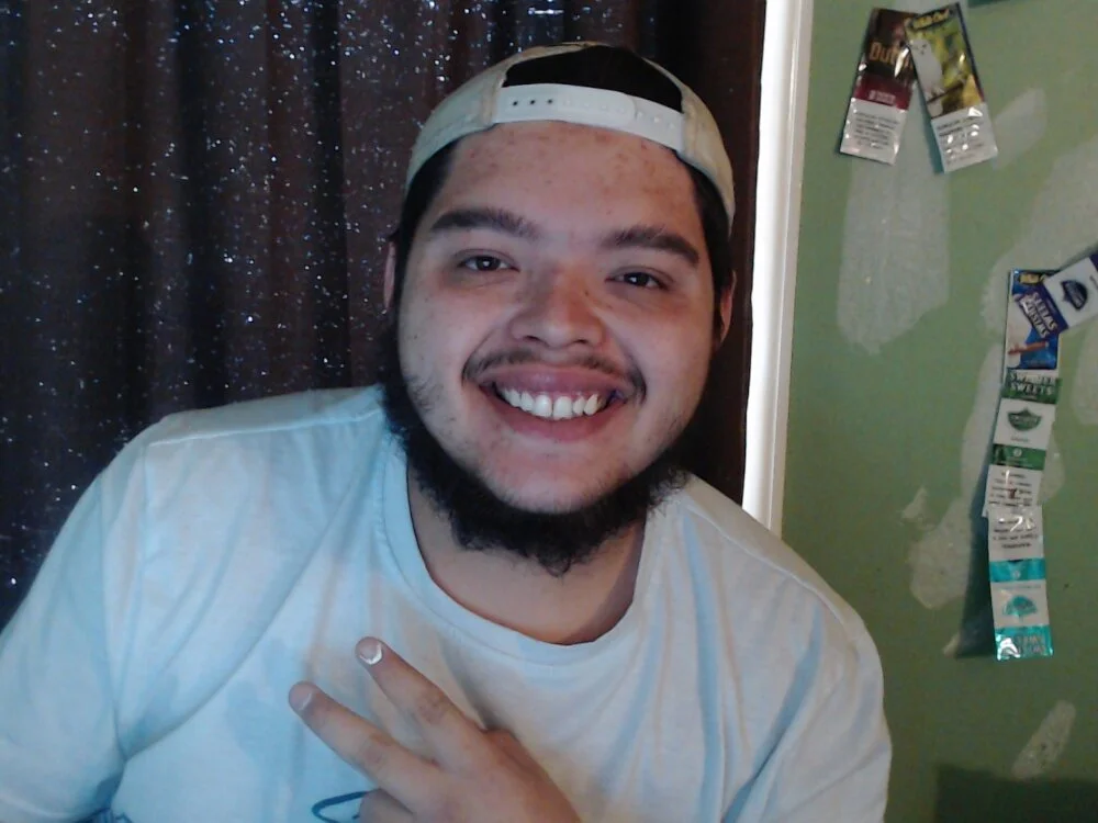 LatinoSized's Offline XXX Chat