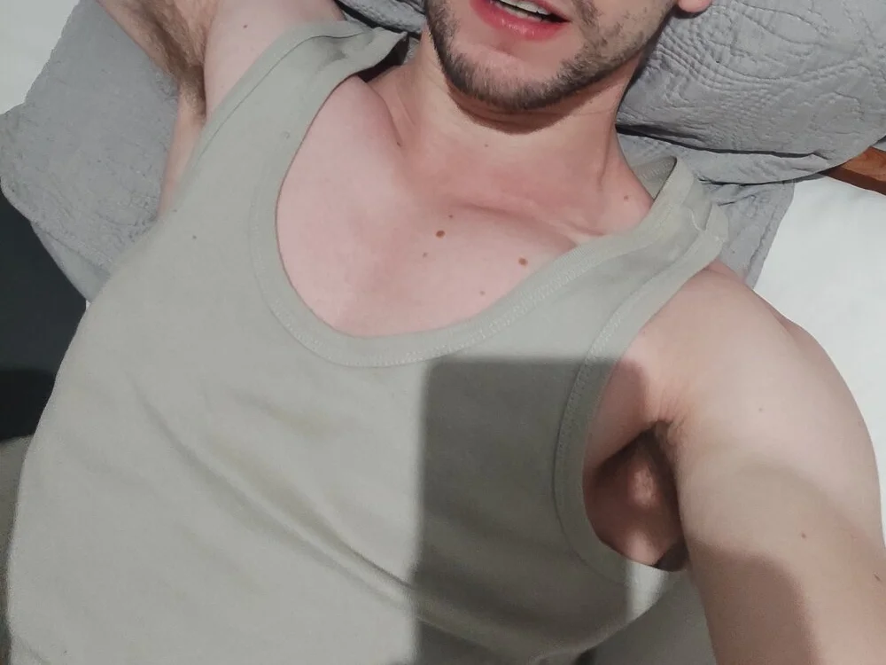 EvanIz101 Adlı Modelin Çevrimdışı XXX Sohbeti