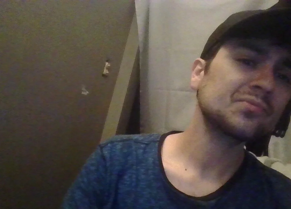 gratiottony's Offline XXX Chat