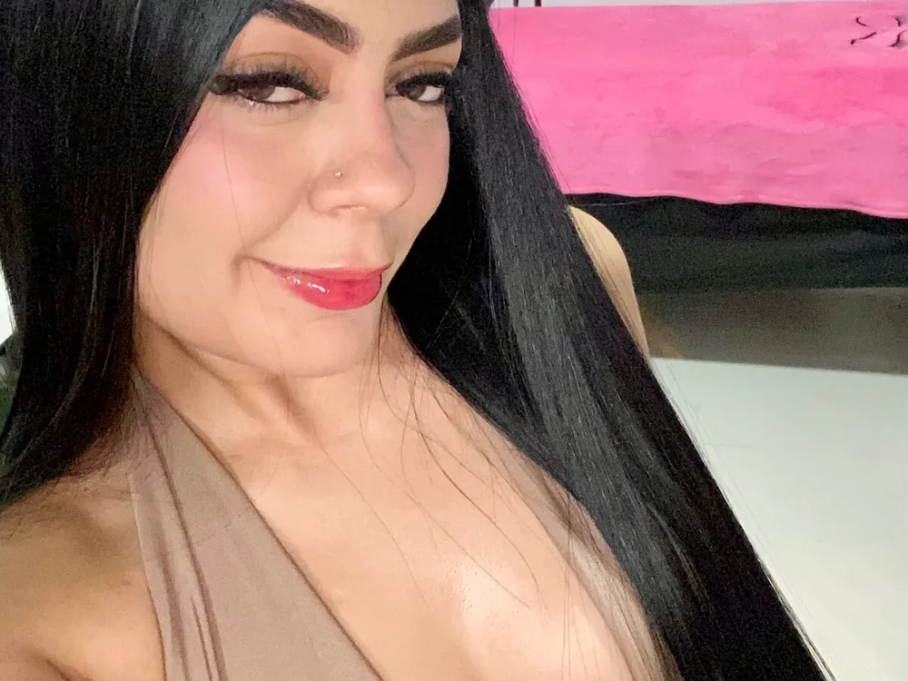 Chatroom XXX hors ligne de Doll_Samy