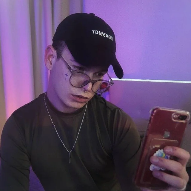 Steve_q: офлайн-секс-чат