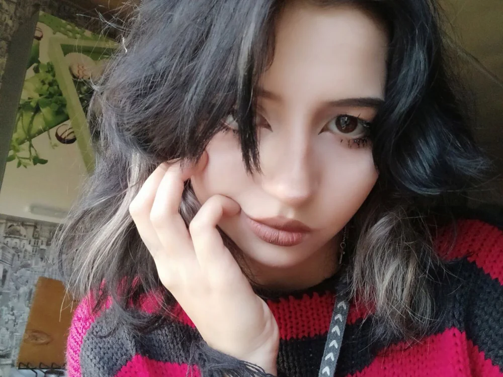 JulyaRevezie's Offline Chat Room