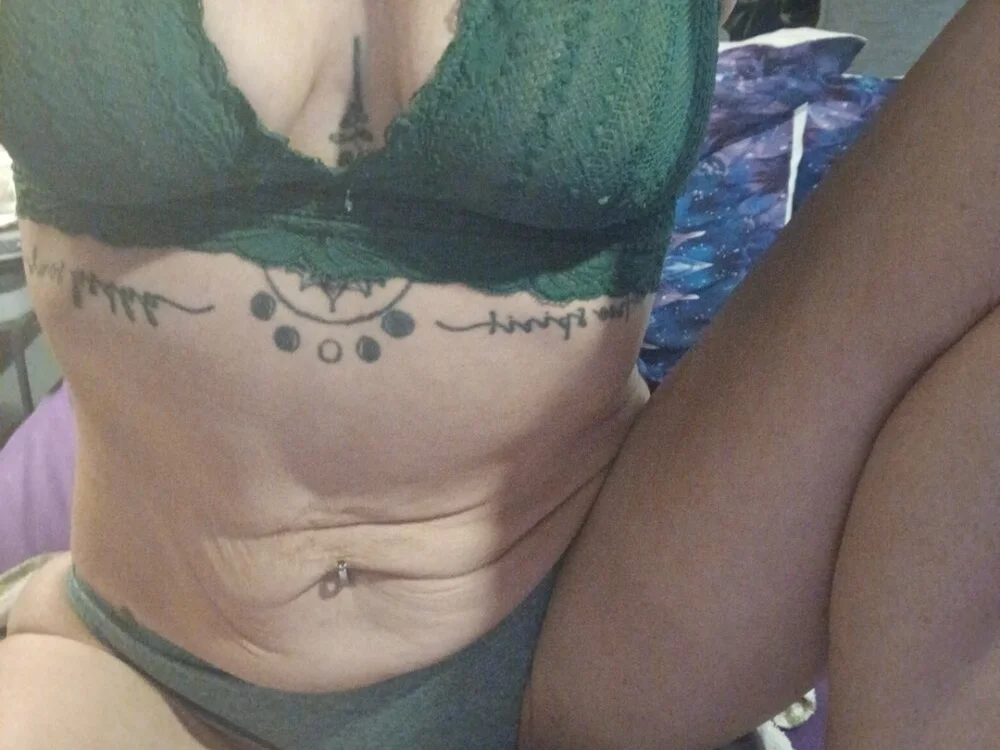 gypsyadventures1 Offline XXX-chat