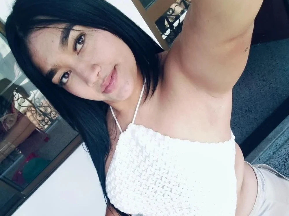 sabrina_deliciousbutt offline chatrum