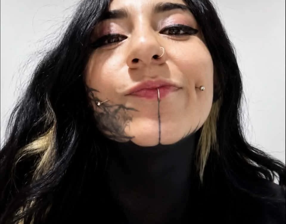 DacotaDmone29n Offline XXX chat