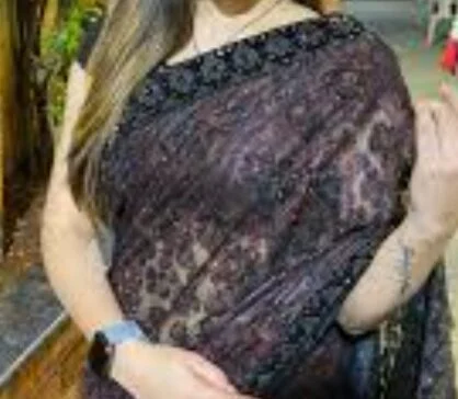 Curvy_Kavya Adlı Modelin Çevrimdışı XXX Sohbeti