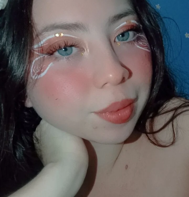 PetiteIvoryQueen19 offline XXX-chatje