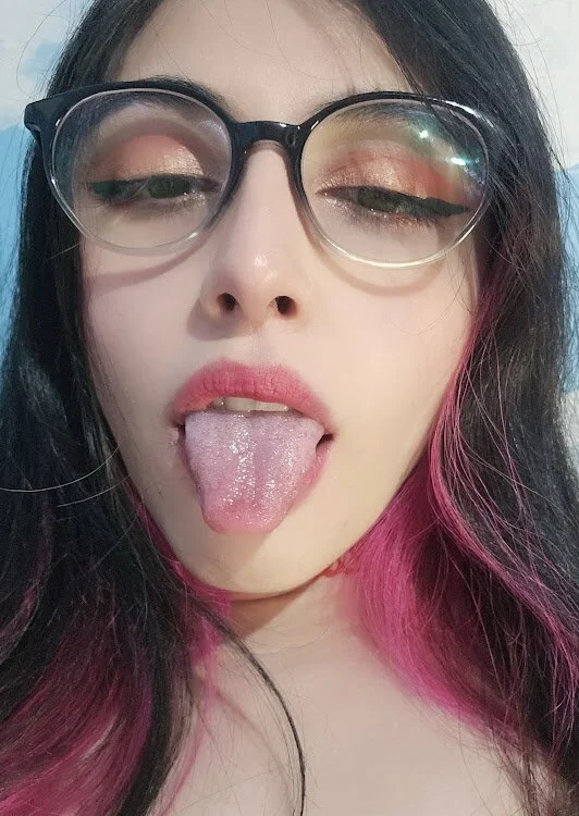 ivilstrip Offline XXX-Chat