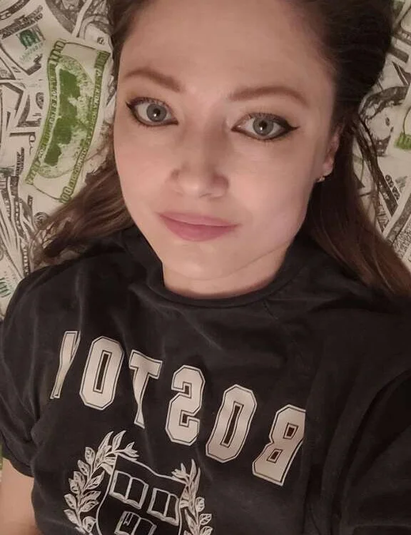 SherylHicks' Offline Chat Room