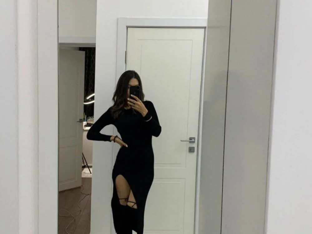 _Ryka_Sweet's Offline XXX Chat