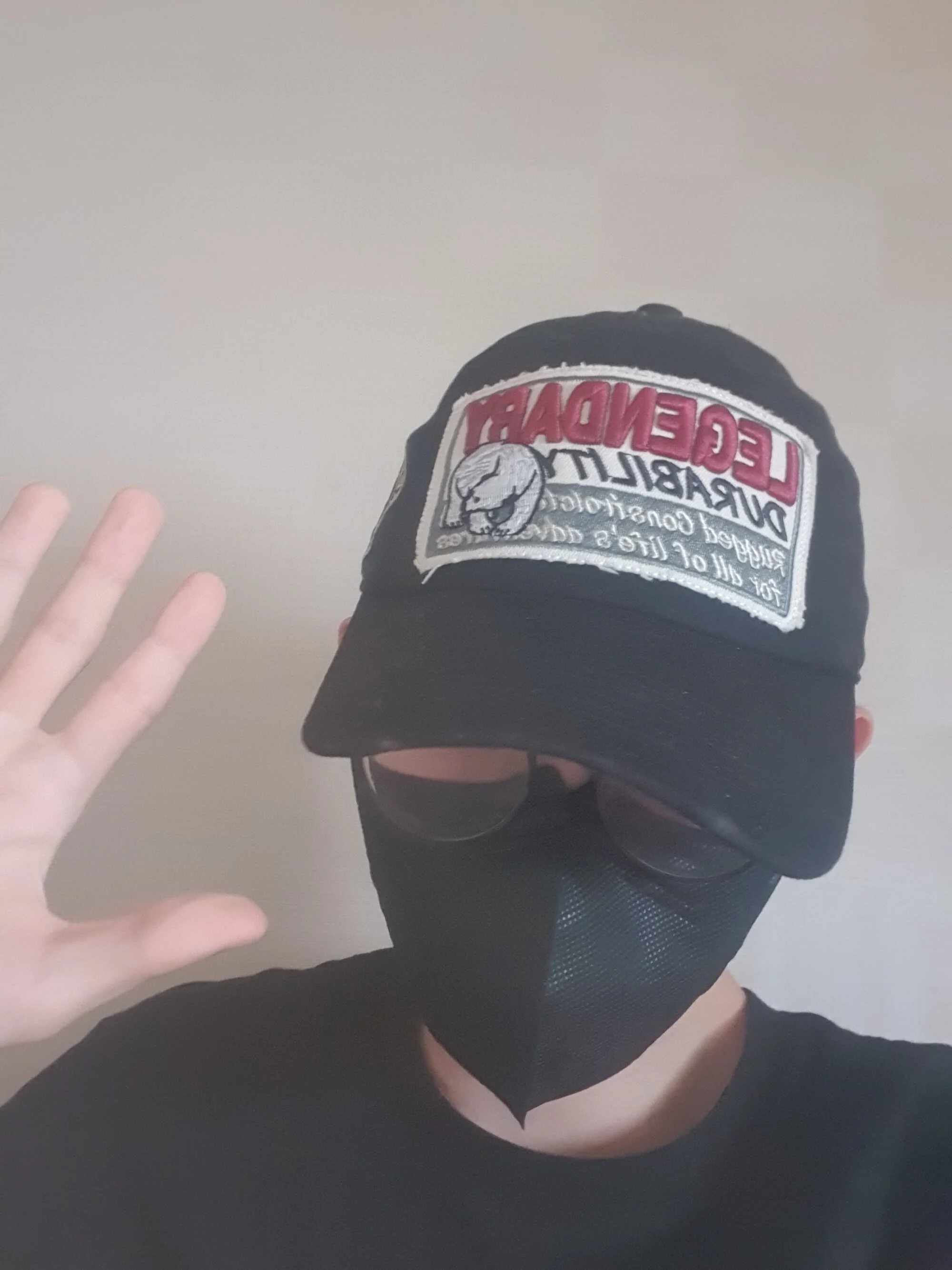 TYYUIOE3