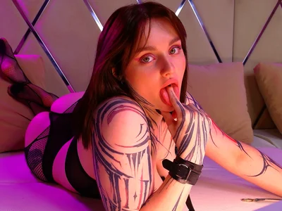 Emily_swain - Girl 