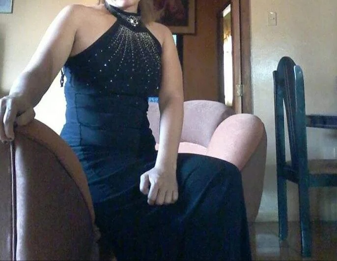 Zara_Queen90 offline chatrum