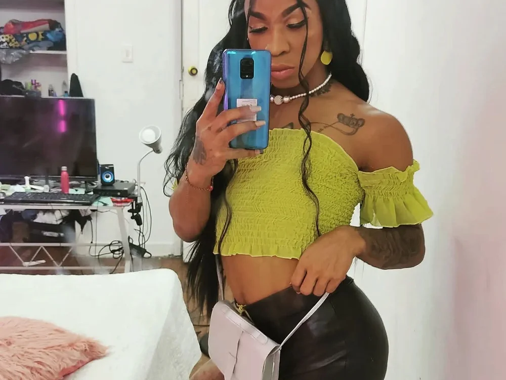 antonella_guerra77's most recent online preview