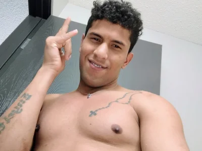 Tukua4 Male Hd Live Cam Nude