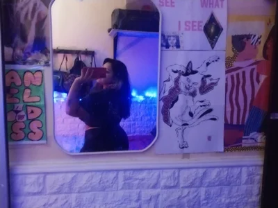 Juli2929 Female Anal Chat Cam