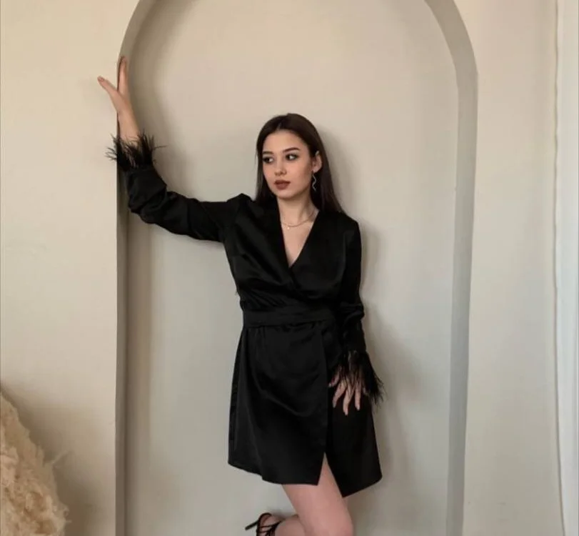 LoraAlman's Offline Chat Room