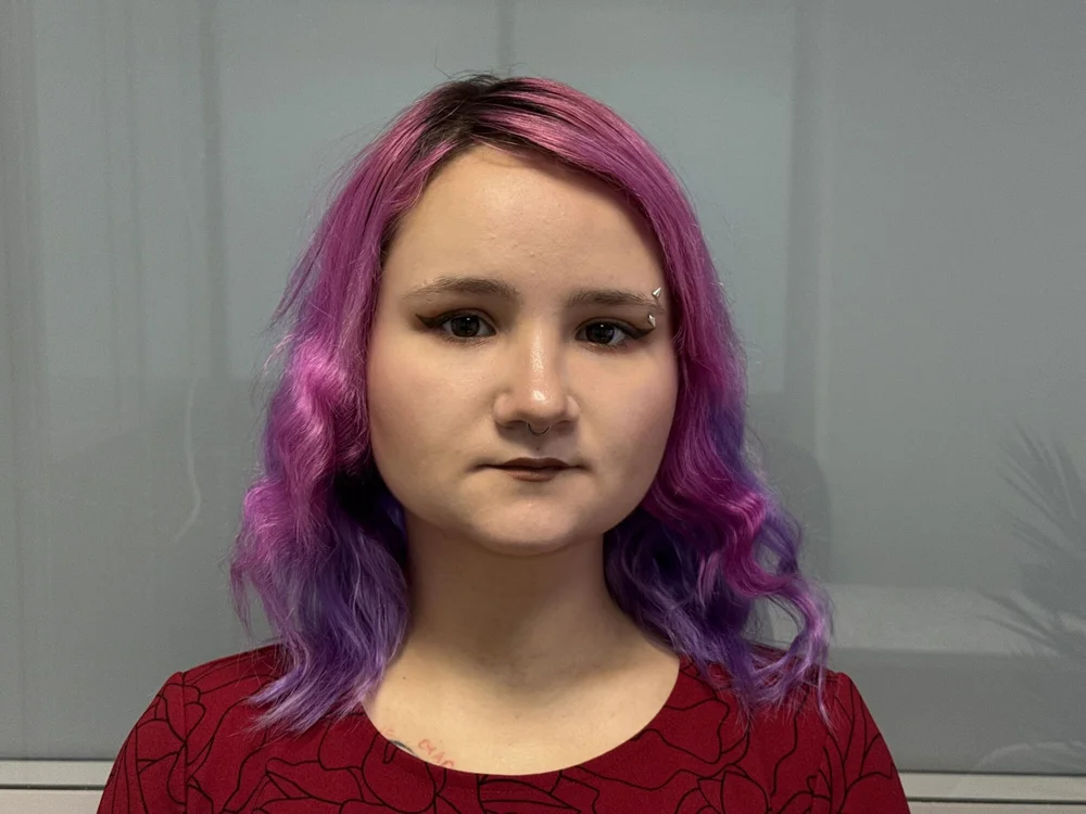 LynetBurge's Offline Chat Room