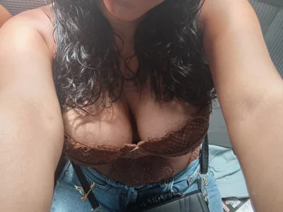 evaa_lindsay_