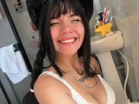 Anneharperr's webcam live show