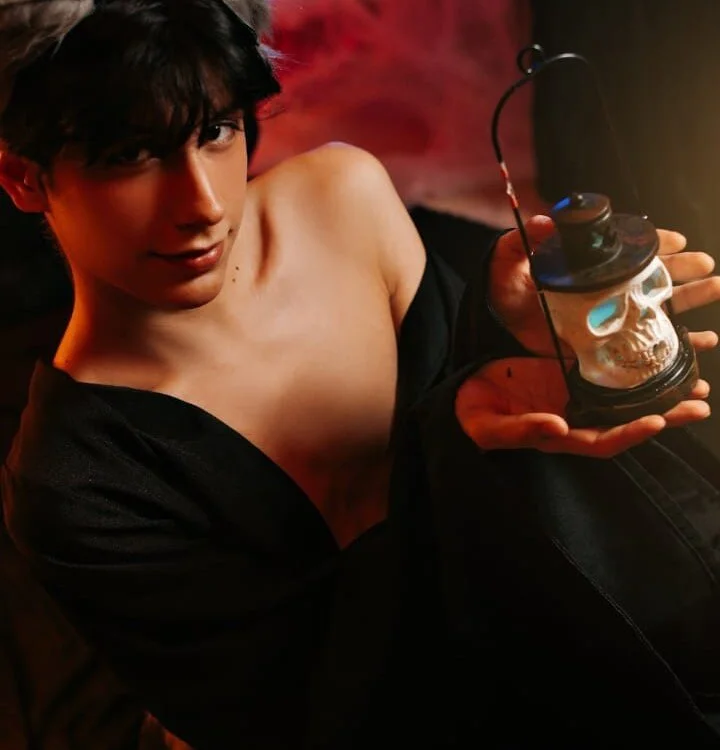 lui_x_dust live XXX chat