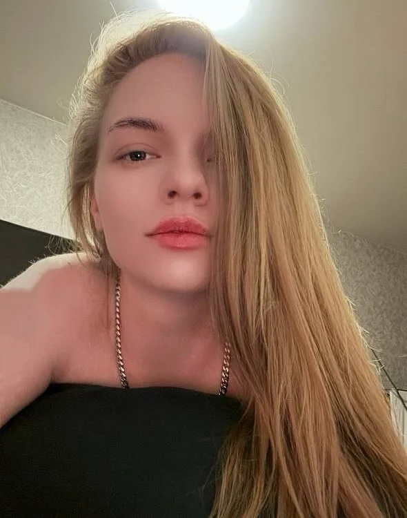 Chat XXX offline de Remmi_Odins