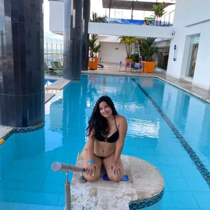 melani_dreamss: офлайн-секс-чат