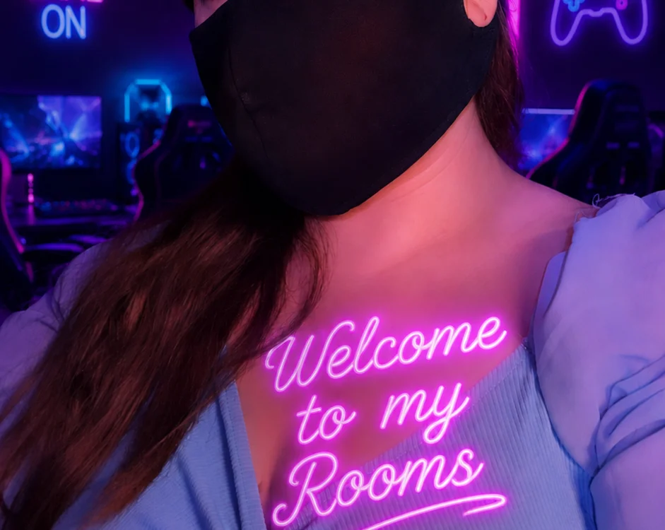 lushangie offline chatrum