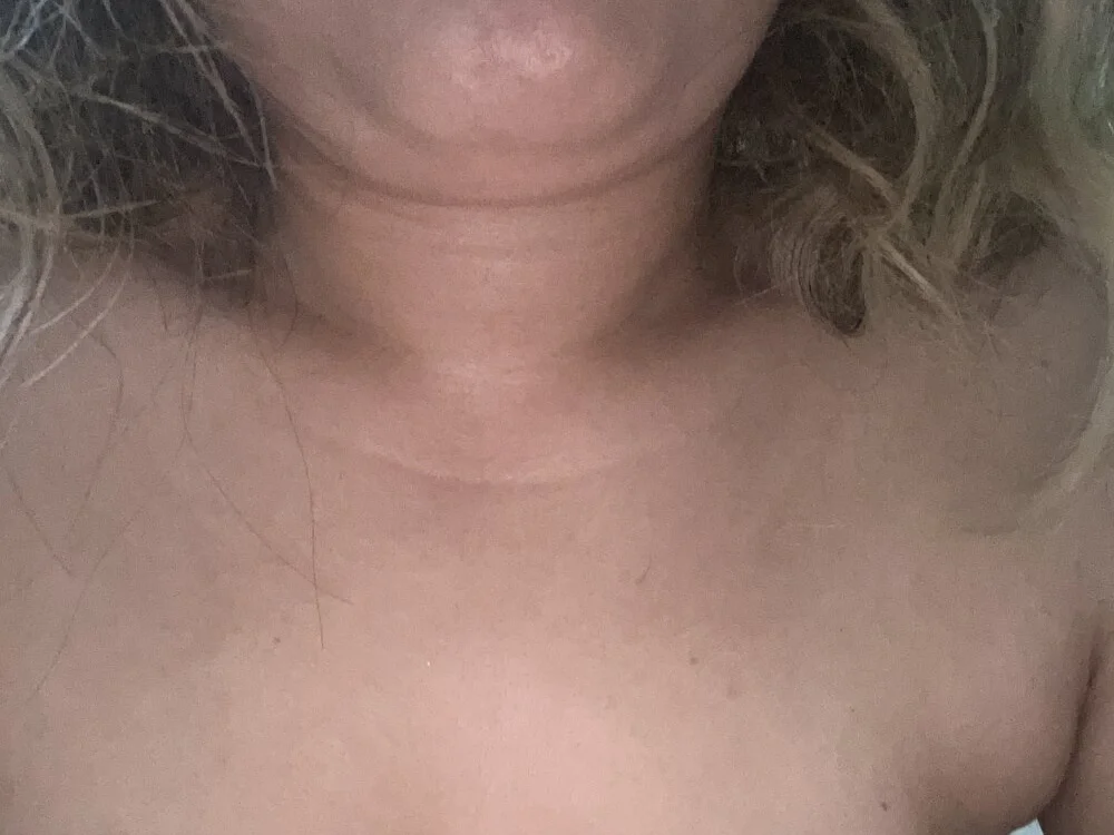 Simge34 Adlı Modelin Çevrimdışı XXX Sohbeti