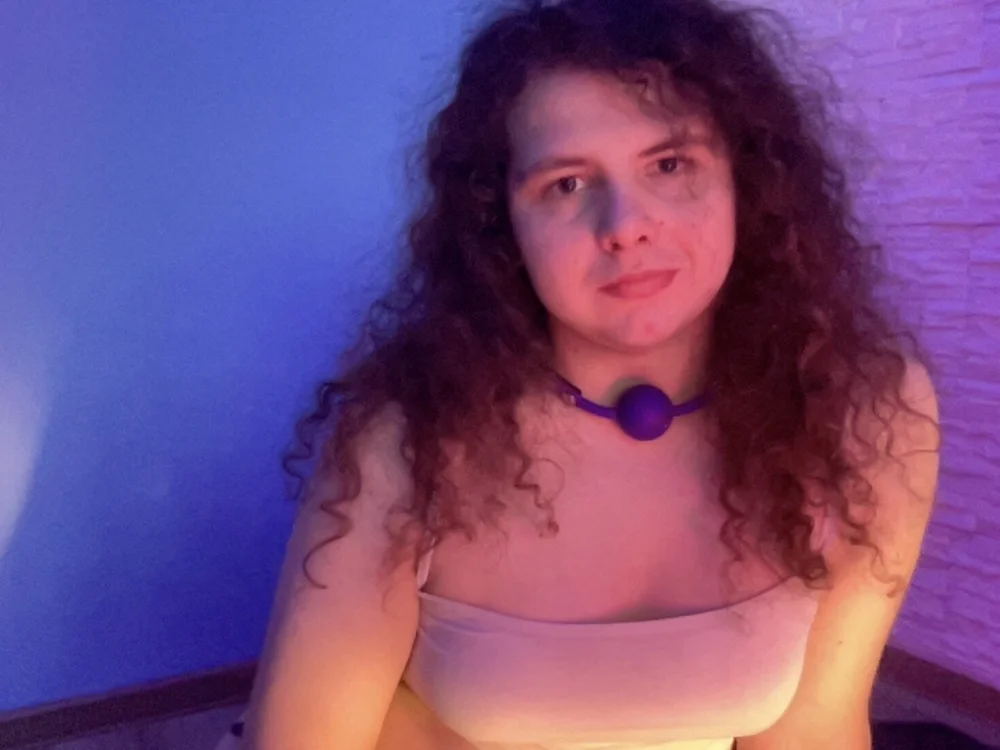 Luna_Artemis offline chatrum