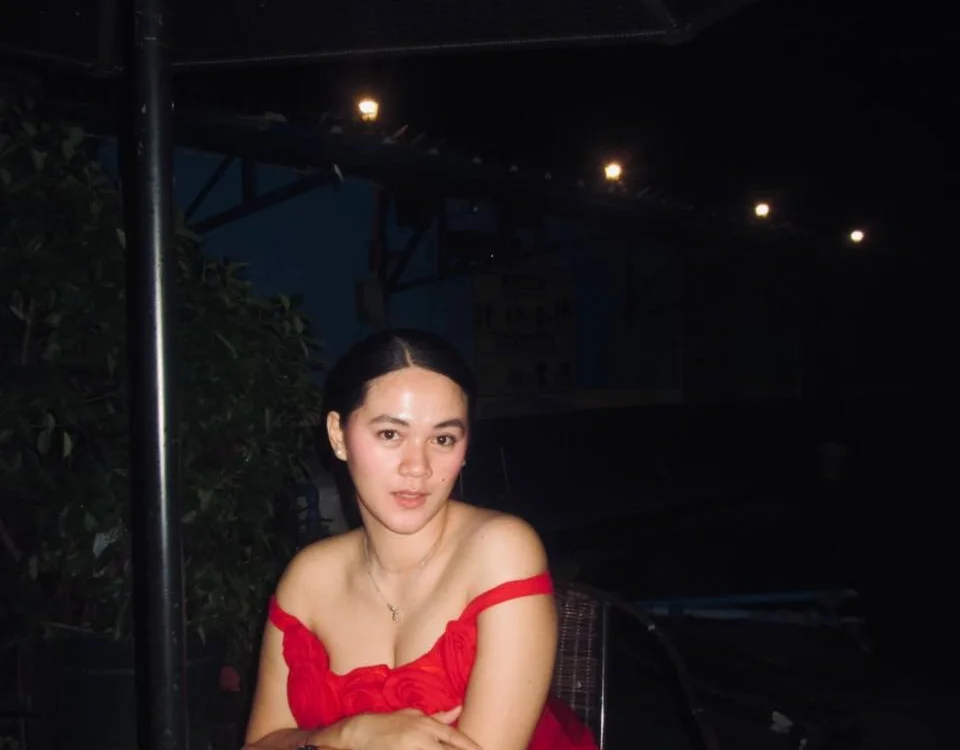 RochelMosz Chat XXX Ngoại tuyến