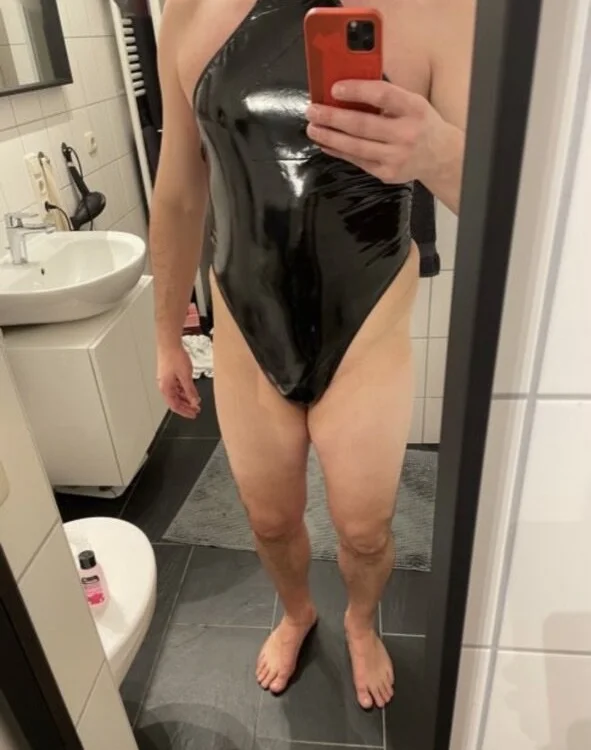 Pplatexboy's Offline XXX Chat