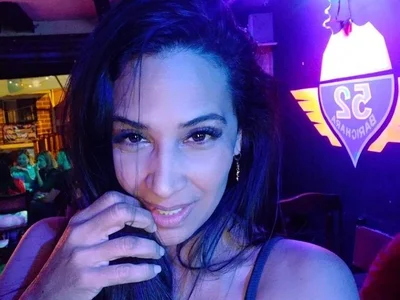 Sophia_lancaster_milf Female Dildoorvibratordeepthroat Adult Live Webcam