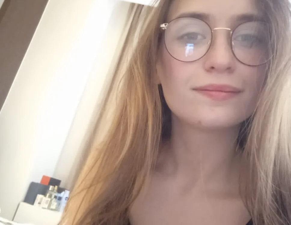 SelenaGray's Offline XXX Chat