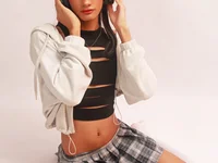 zuri_lux's webcam live show
