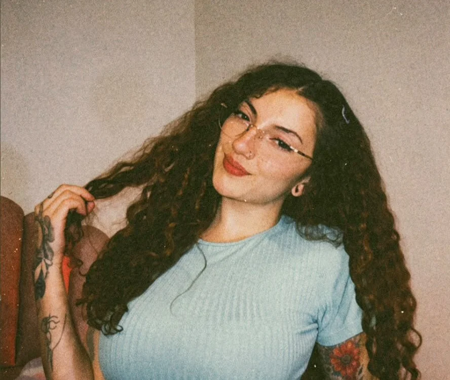 nicollsan33's Offline XXX Chat