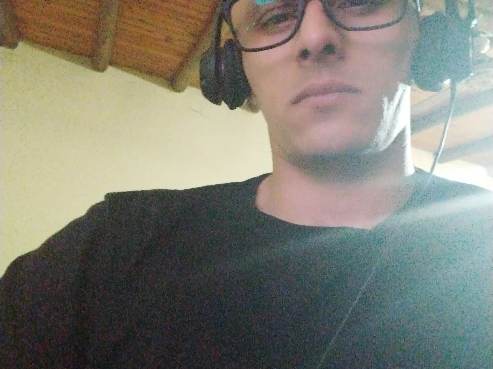 wanpd2's Offline Chat Room