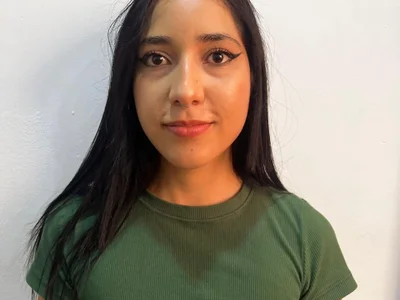 Lia-Turner - Girl 