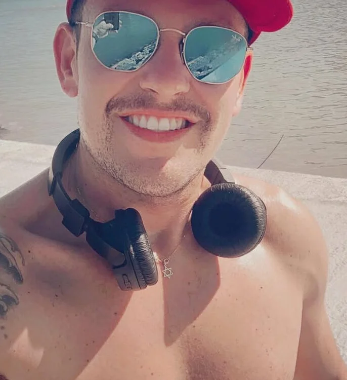 Ezzcunha Obrolan XXX Offline