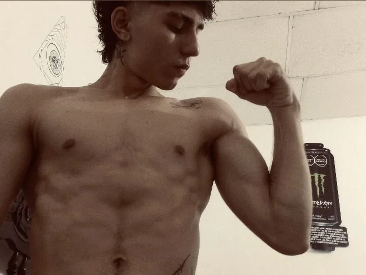 juan-alejandro990 – Offline XXX chat