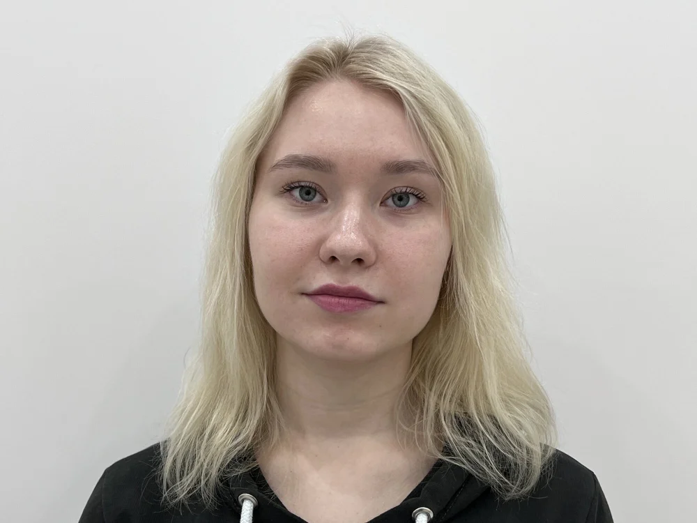 HaileyMartis' Offline Chat Room