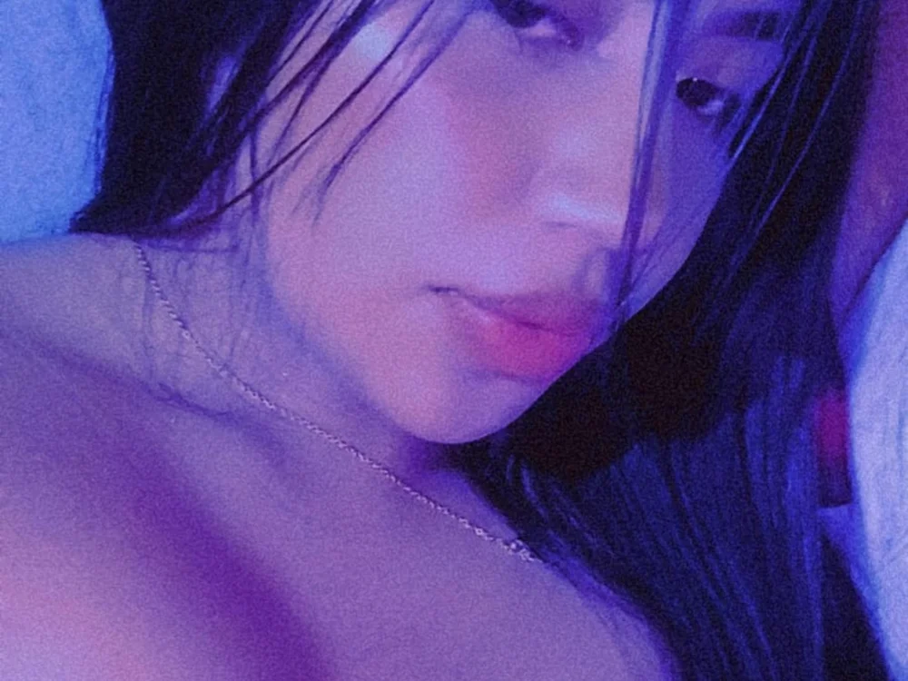 Chanel_Ashley offline chatrum