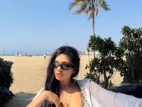 Rose_Desiree's Offline Chat Room