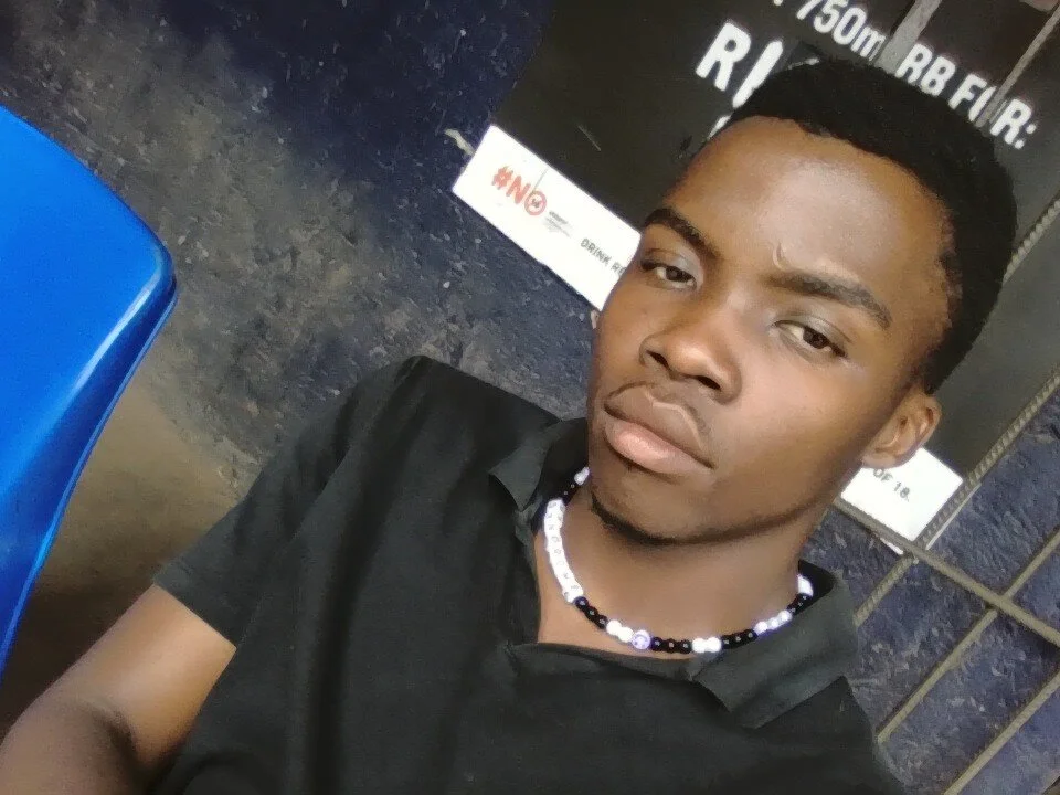 bk231 Chat XXX offline