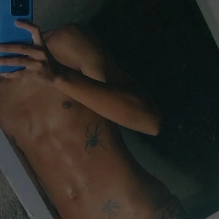 ห้องแชทออฟไลน์ของ Gustavo09080