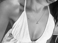 Zara_perezz's Offline XXX Chat