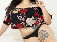 Luvienne: онлайн-секс-чат