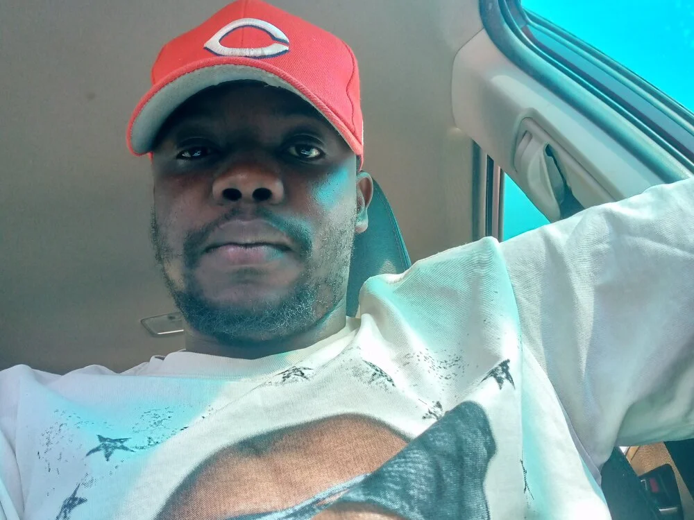 Offline XXX chat modela DadieDiq