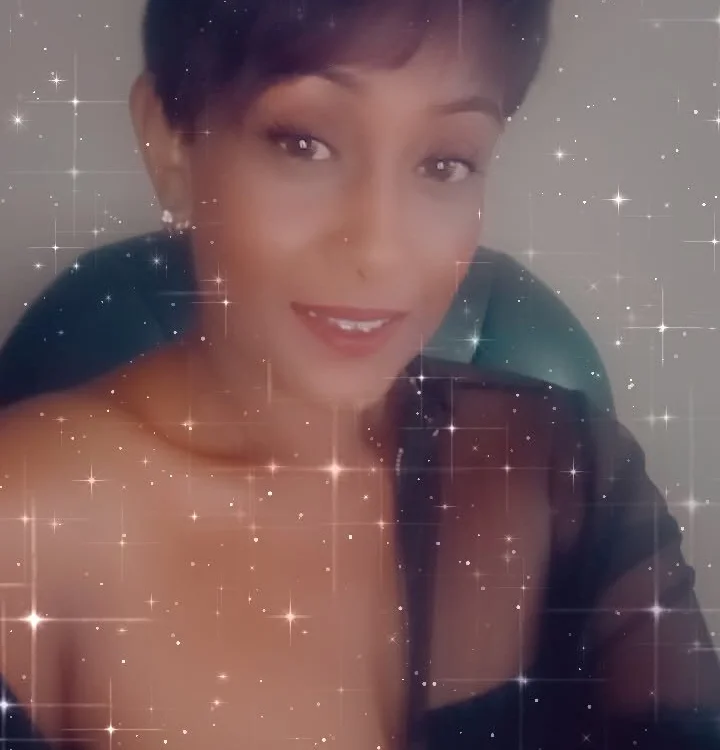 Indianteazerxo's Offline XXX Chat