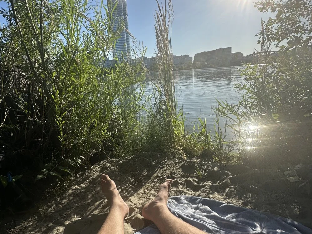 bulge_boyn Offline XXX chat